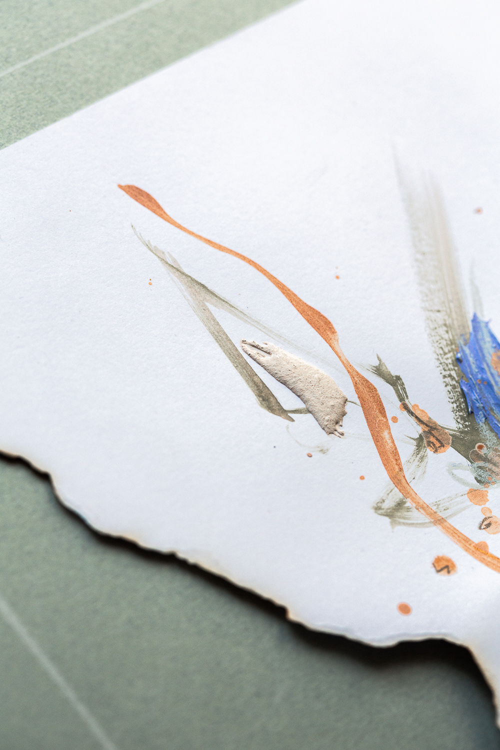 A detail shot of perseverance i, an original abstract artwork by Rose Reichart. Shades of copper, mint, peach, sage, beige, gray and light purple ultramarine are present in the piece. The photo shows the structure of lush paint strokes, built with a palette knife. Rose Reichart is an intuitive painter and a multi-passionate creatrix.