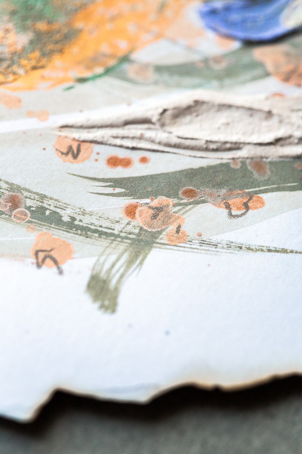 A detail shot of solidarity iii, an original abstract artwork by Rose Reichart. Shades of copper, mint, peach, sage, beige, gray and light purple ultramarine are present in the piece. The photo shows the structure of lush paint strokes, built with a palette knife. Rose Reichart is an intuitive painter and a multi-passionate creatrix.