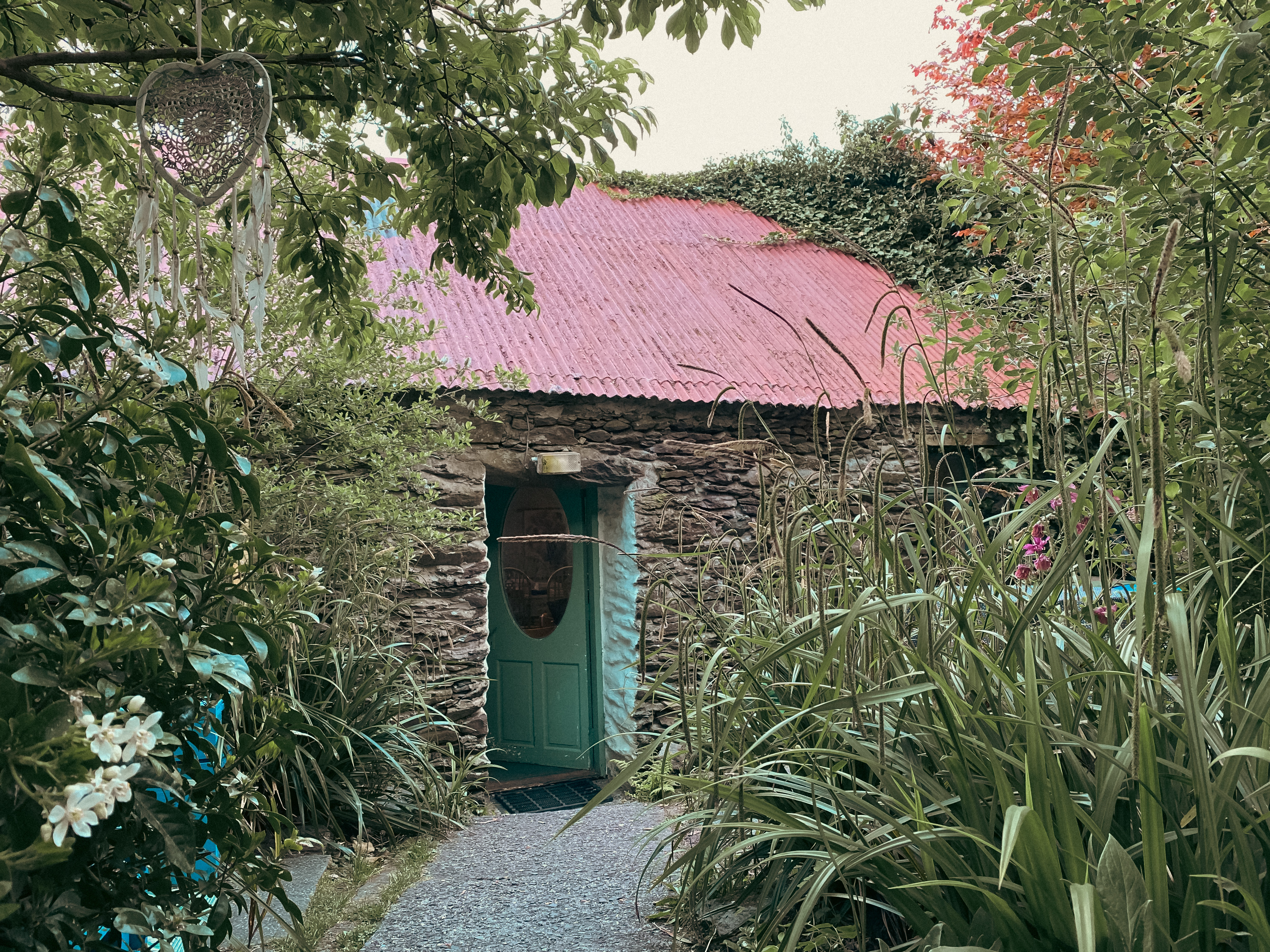 Rose Reichart | Intuitive Kunst für Dein inneres Zuhause